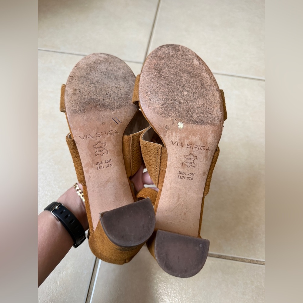 Via Spiga Womens Wendolin Suede Textured Block Heels Tan Size 7.5 US - Picture 9 of 11